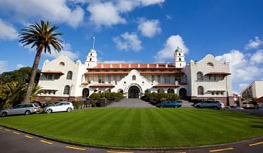 奥克兰女子文法中学 Auckland Girls’ Grammar School